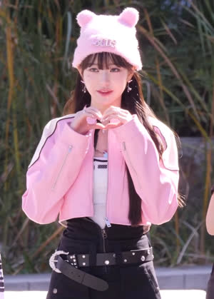 아이브 장원영 음방 미니팬미팅 귀여운 모자 핑크 쟈켓